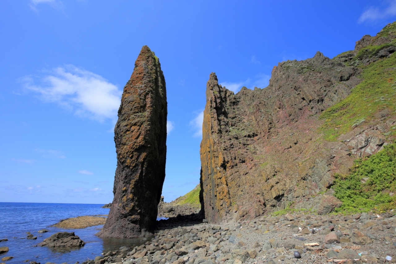 礼文島　地蔵岩