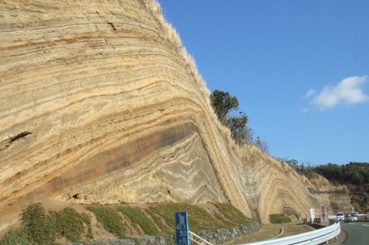 伊豆大島　地層